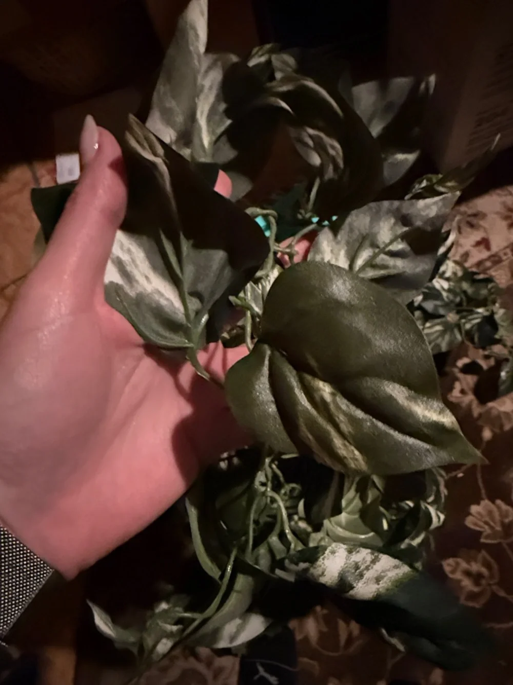Artificial Variegated Green Leaf Garland - Home Holiday Decor